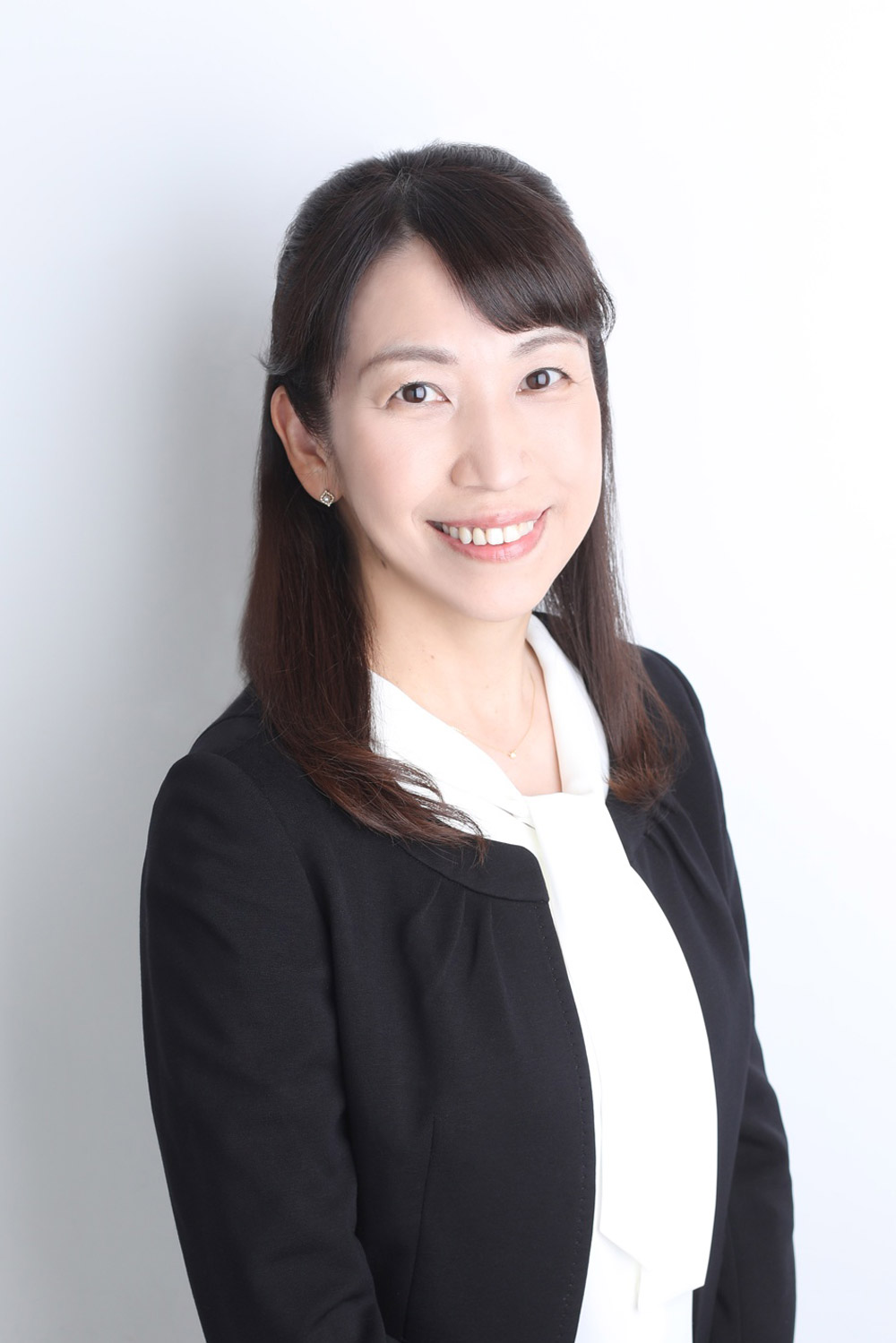 須田 由美子